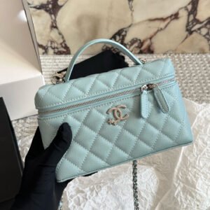 oCHANELo Bags 9390