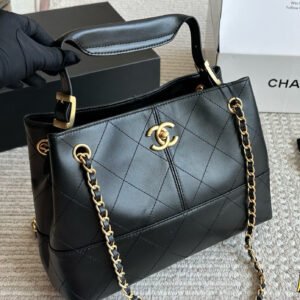 oCHANELo Bags 9405