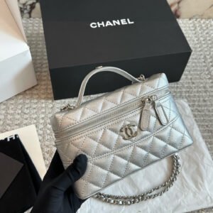 oCHANELo Bags 9424