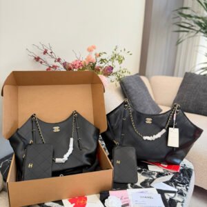oCHANELo Bags 9425