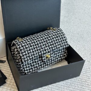 oCHANELo Bags 9444