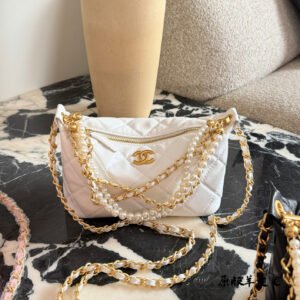 oCHANELo Bags 9472