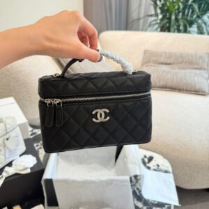 oCHANELo Bags 9554