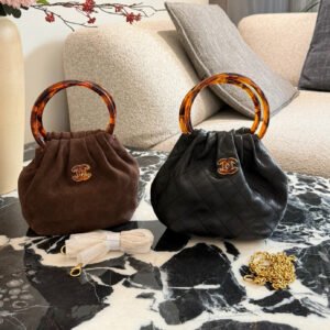 oCHANELo Bags 9565