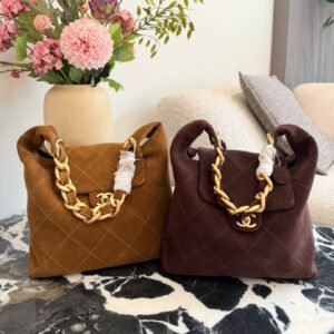 oCHANELo Bags 9581