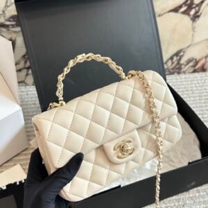 oCHANELo Bags 9586