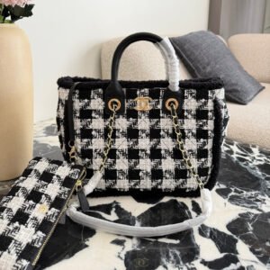 oCHANELo Bags 9644