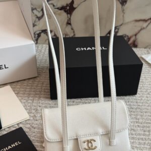 oCHANELo Bags 9689