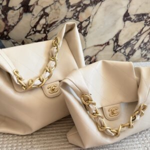 oCHANELo Bags 9705