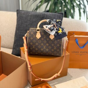oLVo Bags 90702
