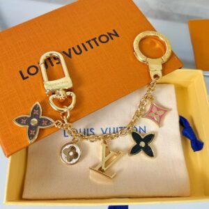 oLVo Charms 0015