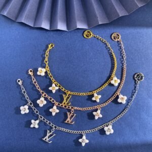 oLVo Charms 0022