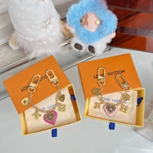 oLVo Charms 0032