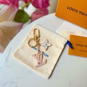 oLVo Charms 0039