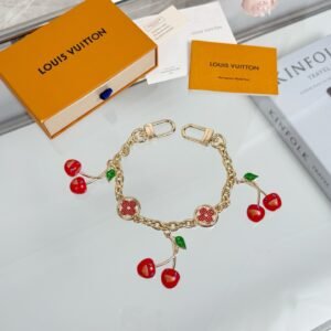 oLVo Charms 0050