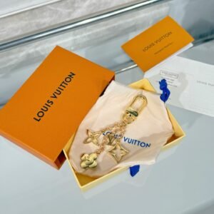 oLVo Charms 0083