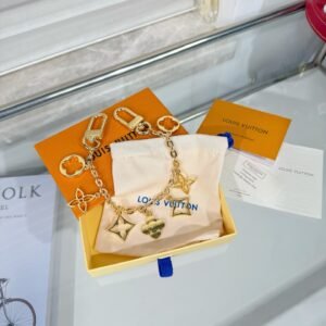 oLVo Charms 0084