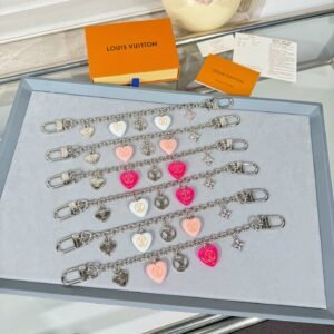 oLVo Charms 0087