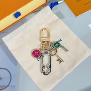 oLVo Charms 0089