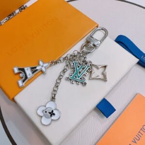 oLVo Charms 0130