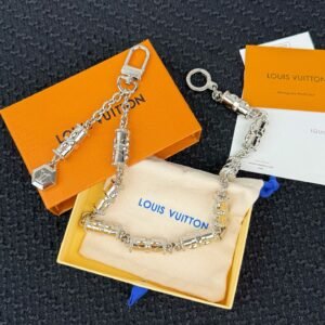 oLVo Charms 0194