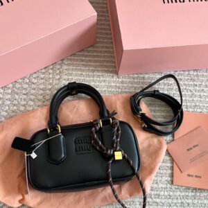 oMIUMIUo Bags 0002