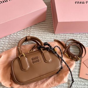 oMIUMIUo Bags 0003