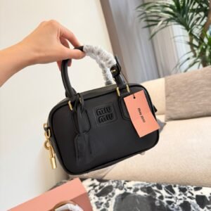 oMIUMIUo Bags 0182