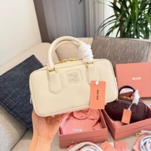 oMIUMIUo Bags 0236
