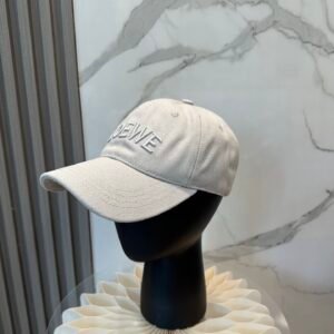 oLOEWEo Hats 0177
