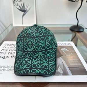 oLOEWEo Hats 0231