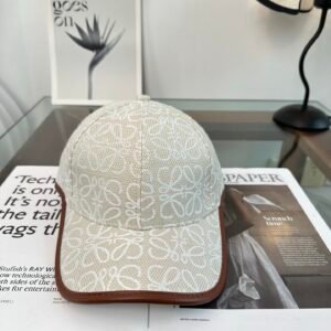 oLOEWEo Hats 0232