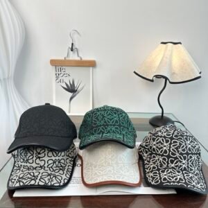 oLOEWEo Hats 0233