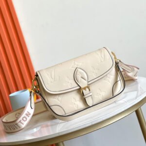 aoLVo Bags The Premium Quality 052