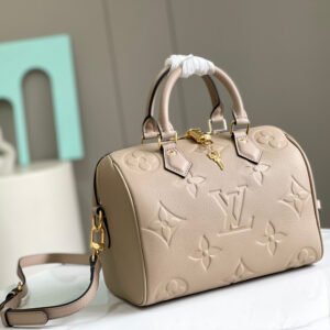 aoLVo Bags The Premium Quality 066