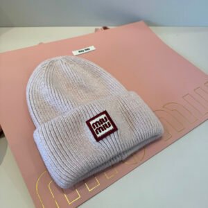 oMIUMIUo Hats 0032