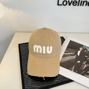 oMIUMIUo Hats 0103