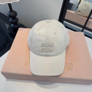 oMIUMIUo Hats 0118