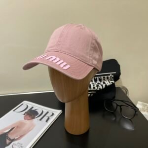 oMIUMIUo Hats 0121