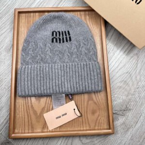 oMIUMIUo Hats 0131