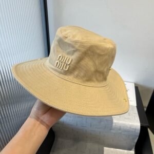 oMIUMIUo Hats 0154