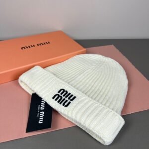 oMIUMIUo Hats 0194