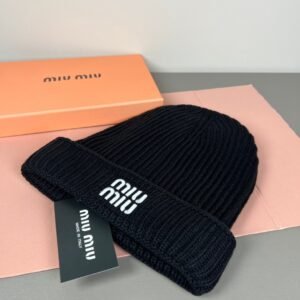 oMIUMIUo Hats 0196