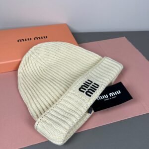 oMIUMIUo Hats 0198