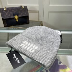 oMIUMIUo Hats 0202