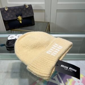 oMIUMIUo Hats 0205