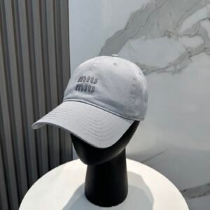 oMIUMIUo Hats 0249