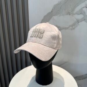 oMIUMIUo Hats 0257