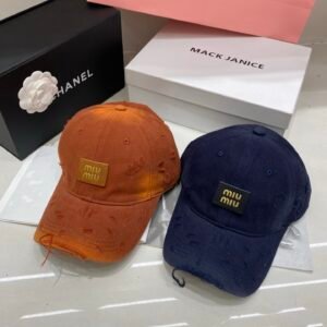 oMIUMIUo Hats 0262