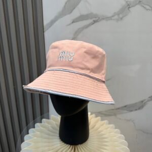 oMIUMIUo Hats 0292